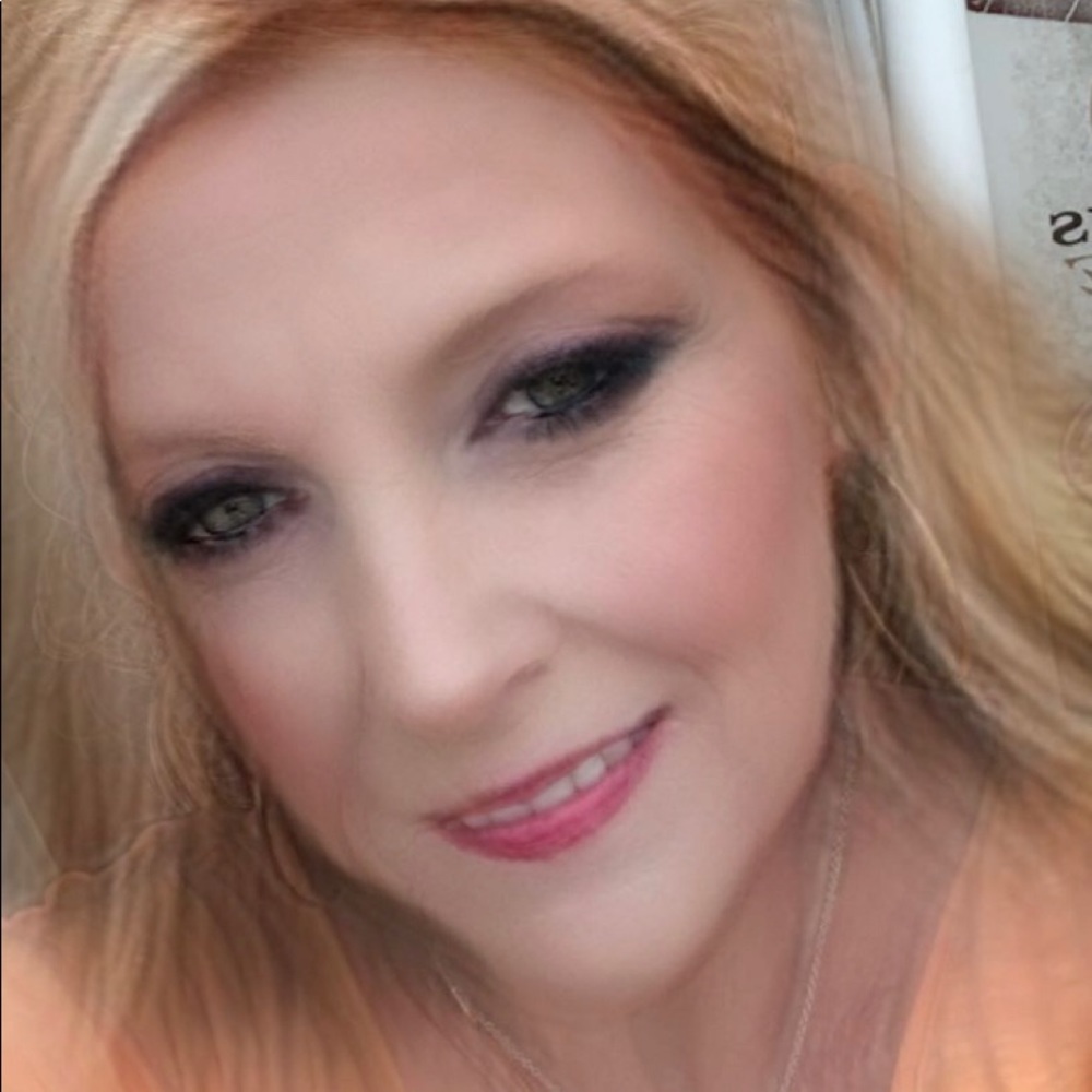 Meet your Posher, Tracy